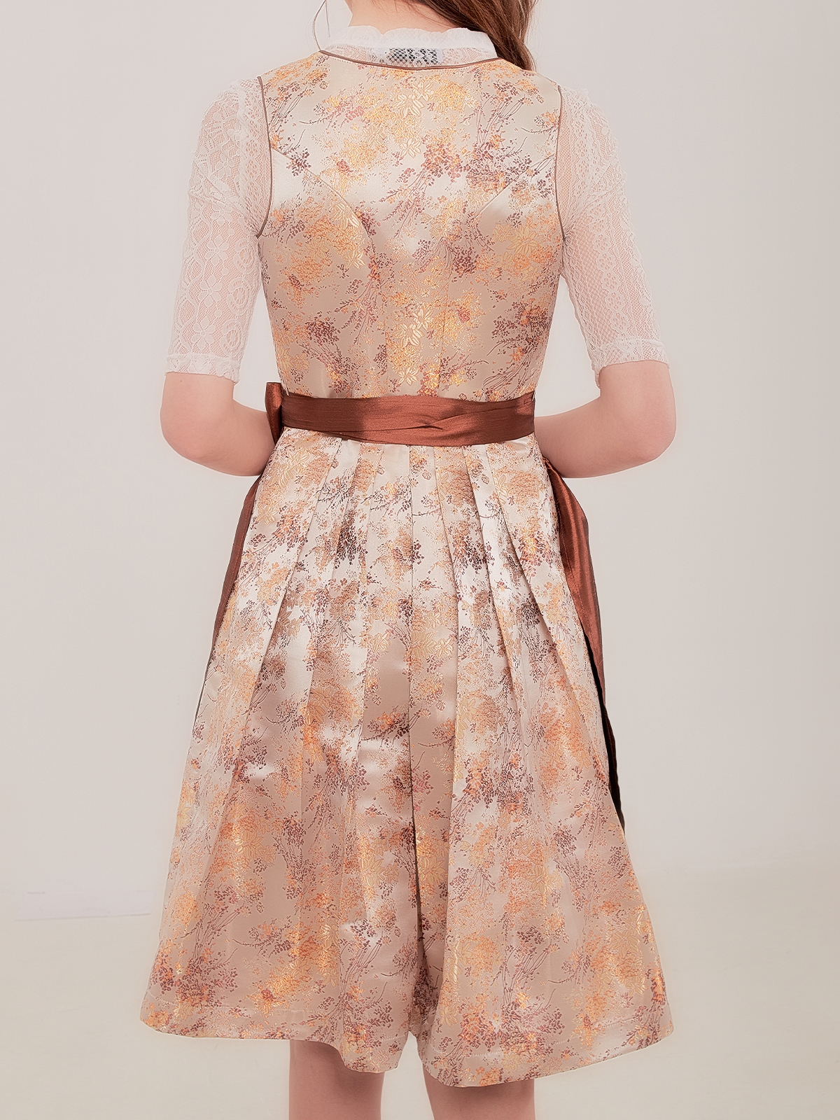Elegantes gelbes Dirndl für festliche Anlässe