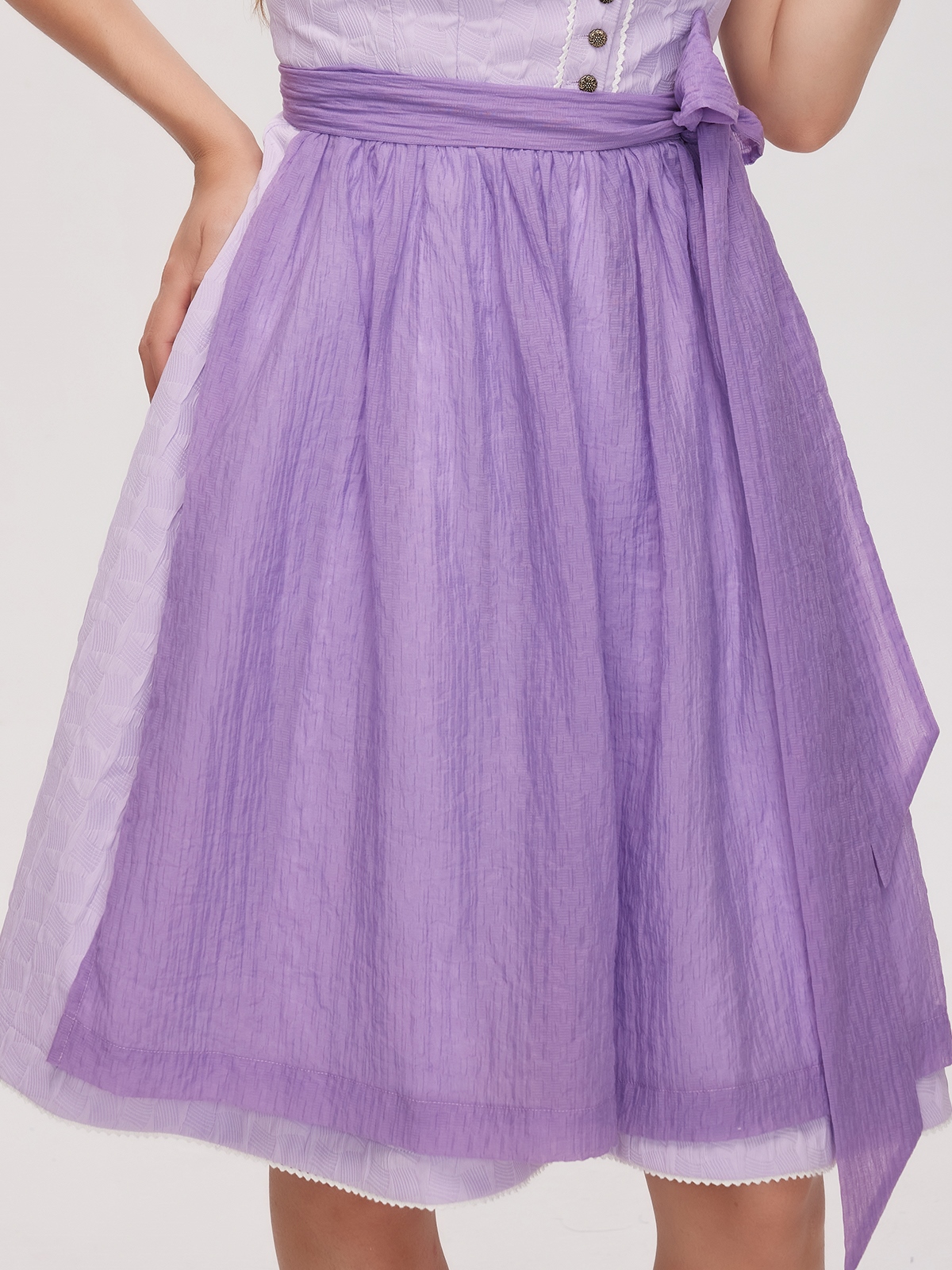 Dirndl mit Reißverschluss
