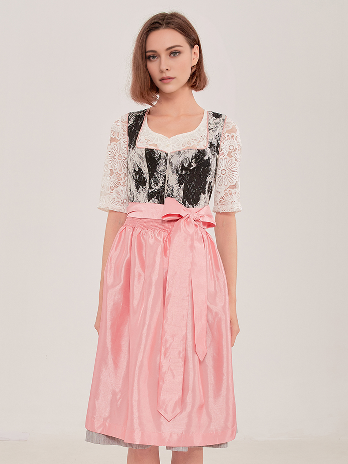 Dirndl in Grün