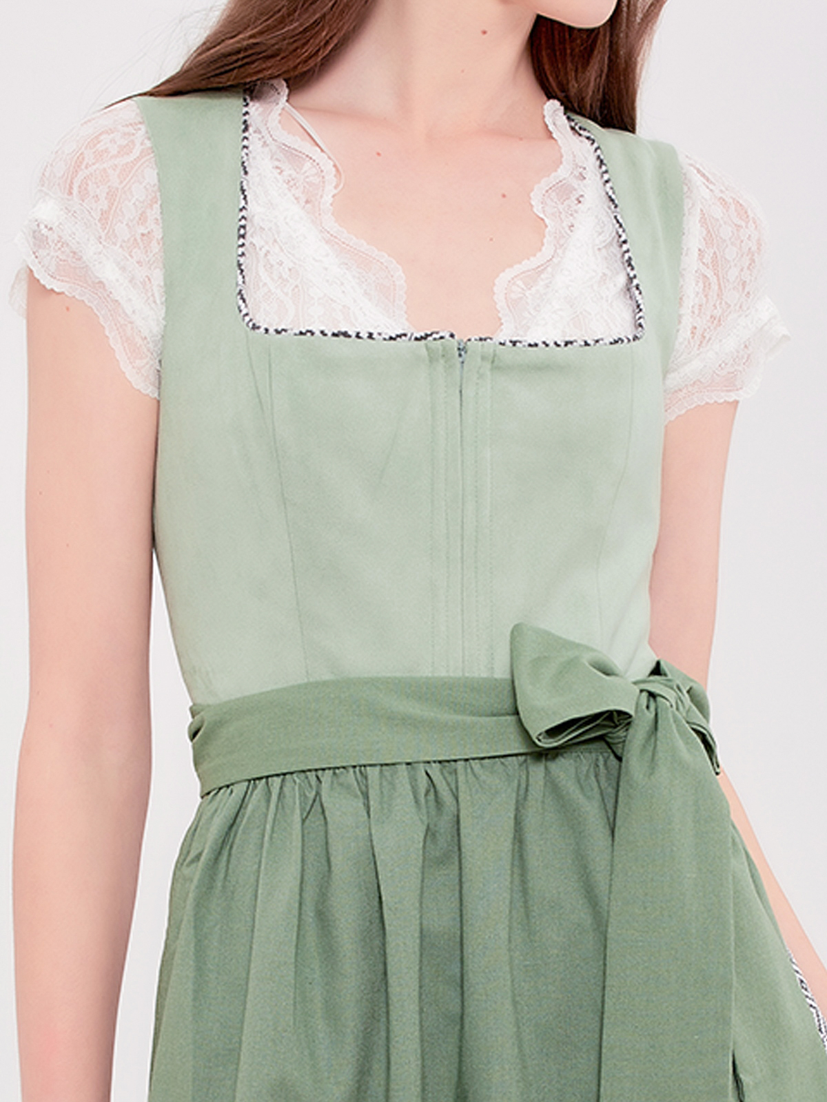 Dirndlbluse in Beige