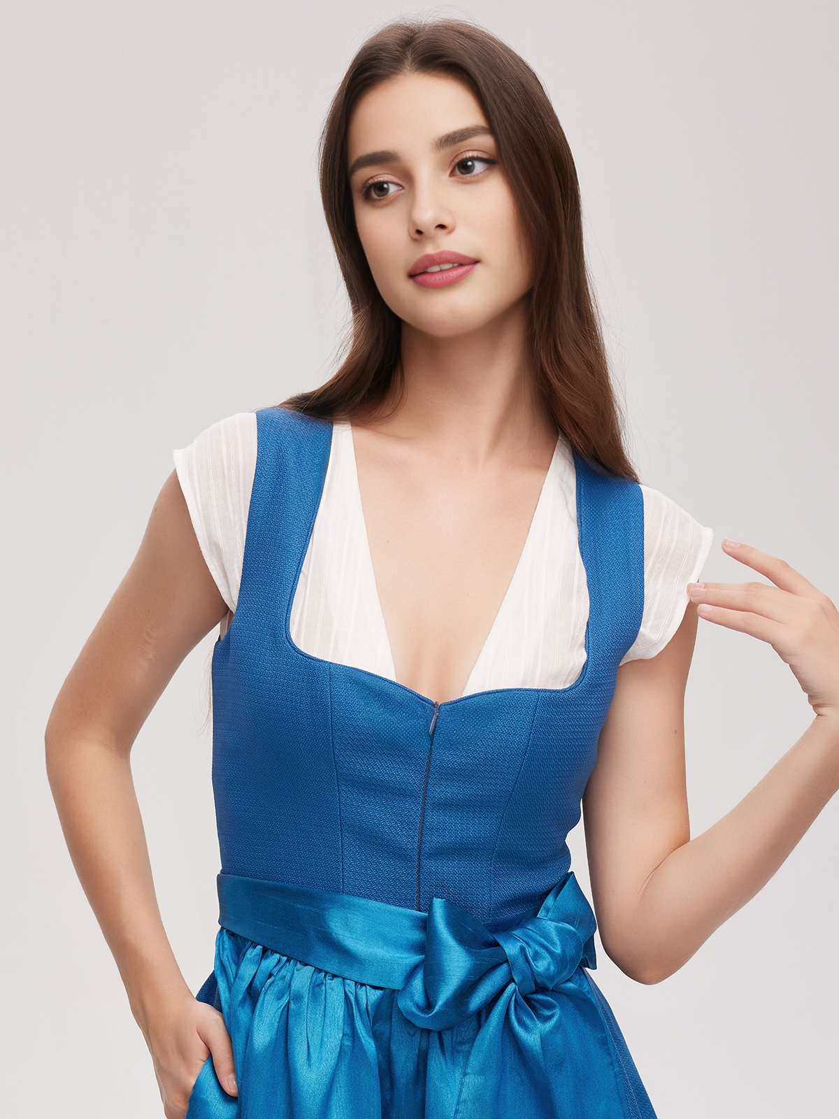 Dirndl Wildleder in Blau