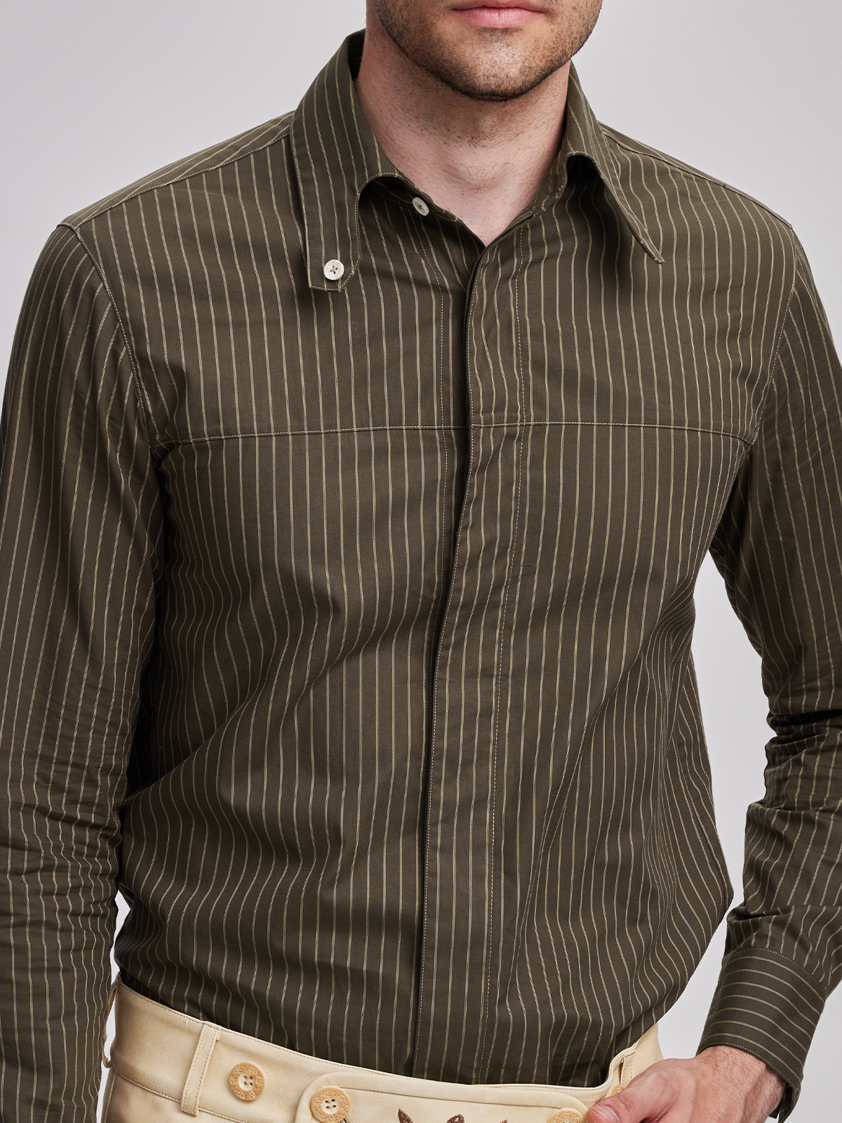 Modernes Dirndl in Blau